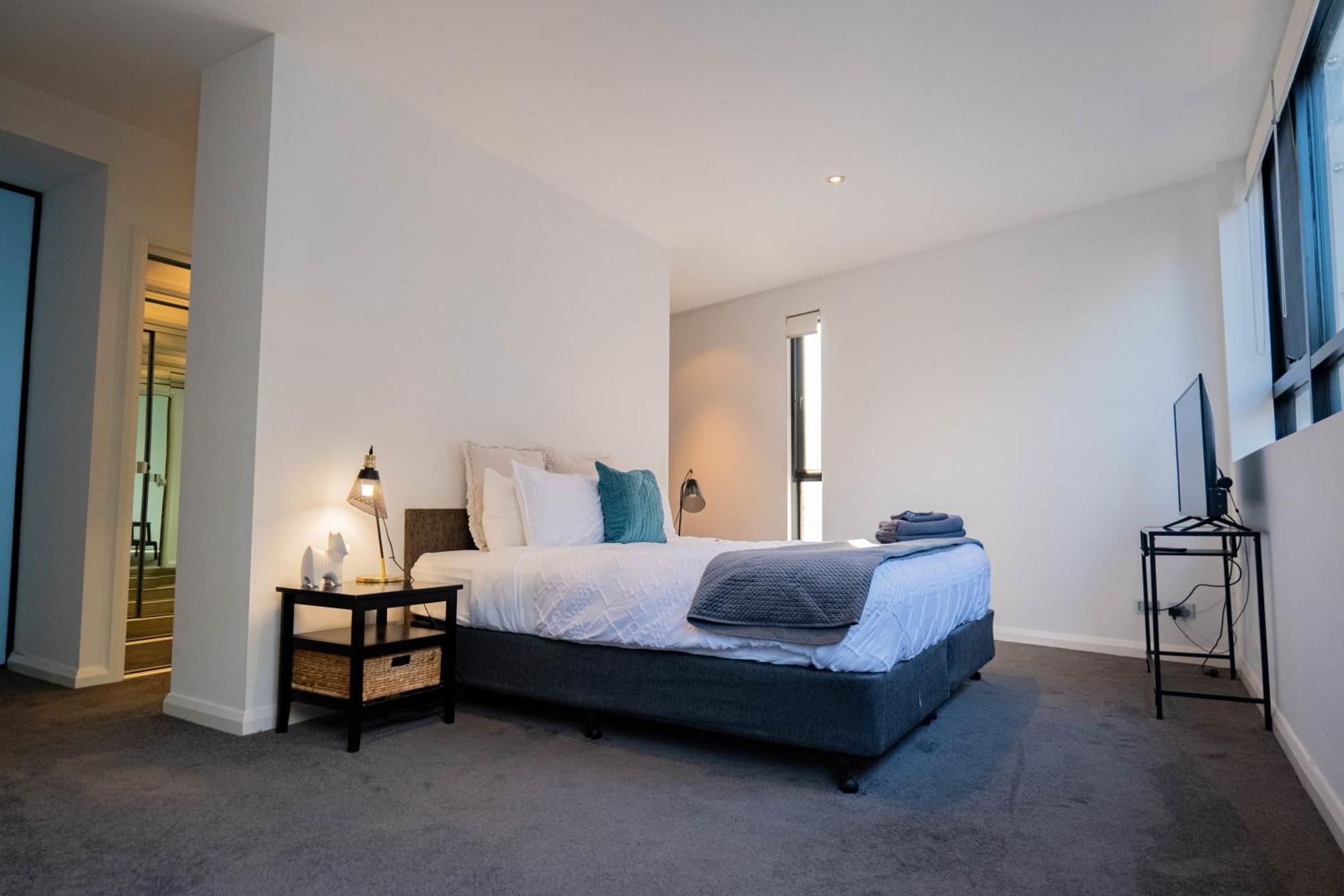 Yarralumla Large Executive 3 Bedroom מראה חיצוני תמונה