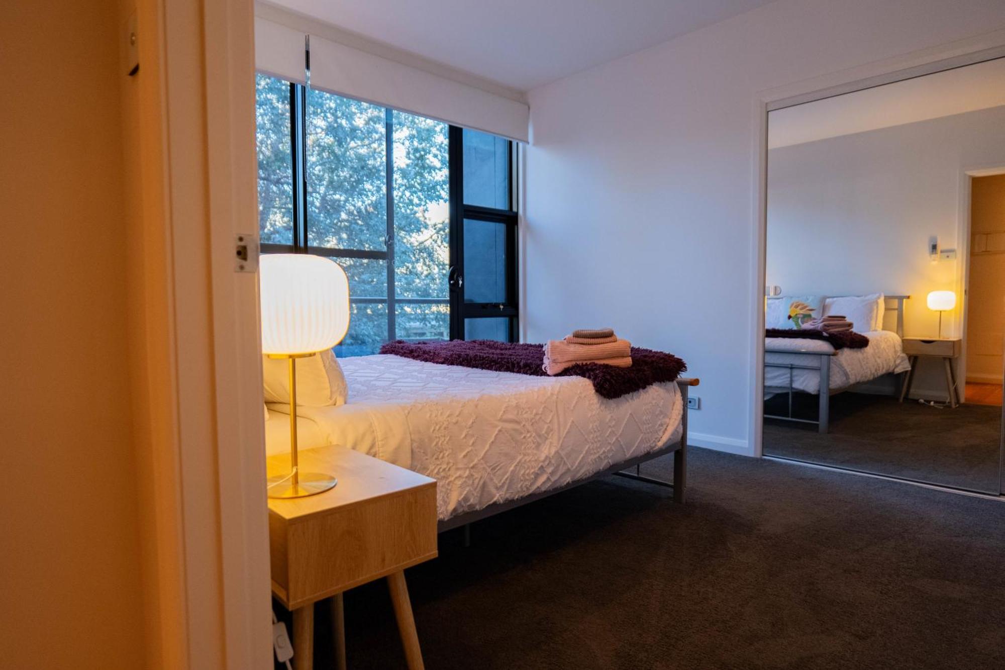 Yarralumla Large Executive 3 Bedroom מראה חיצוני תמונה