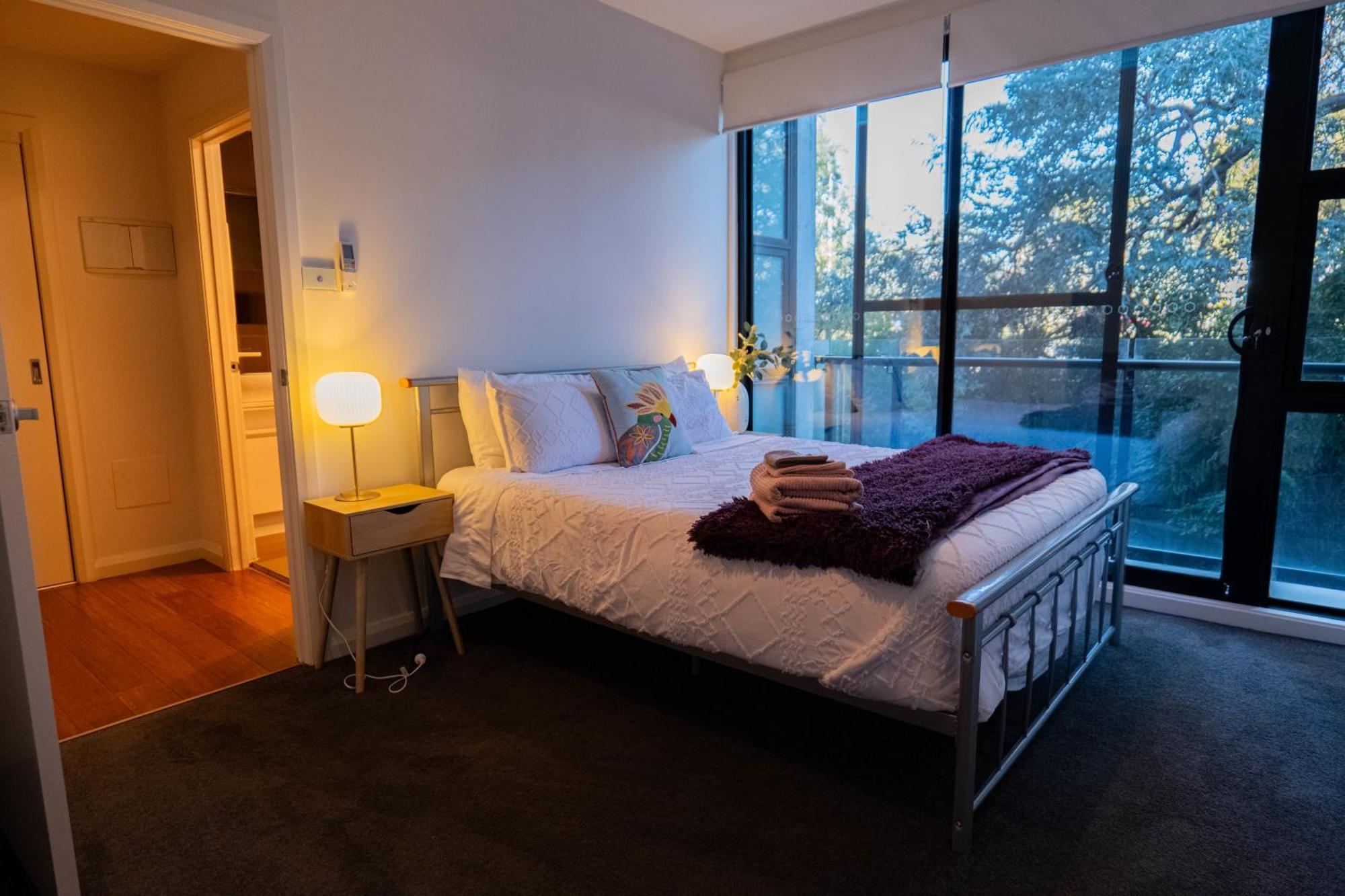Yarralumla Large Executive 3 Bedroom מראה חיצוני תמונה